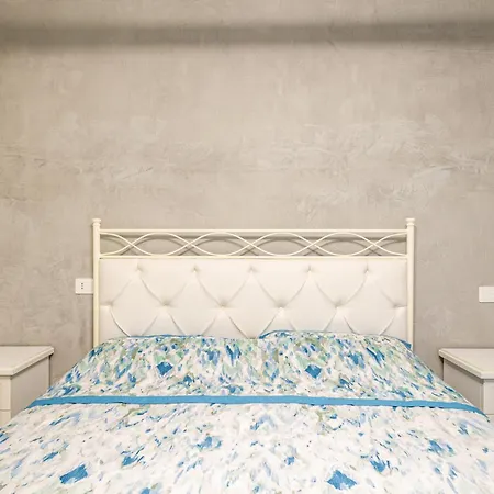 Ampelea Soft Apartment By Paf In Tour *